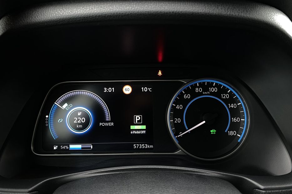Продам Nissan Leaf 62кВтПдгрвкермасидіньКамера360 2020 года в Львове