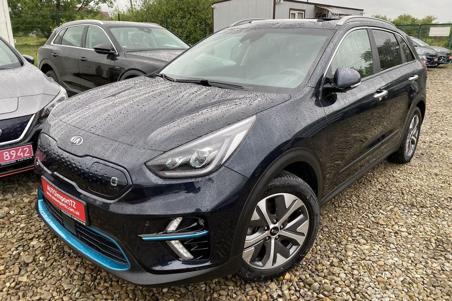 Продам Kia Niro 64 kWh Макс. комплектація Люк 2021 года в Львове