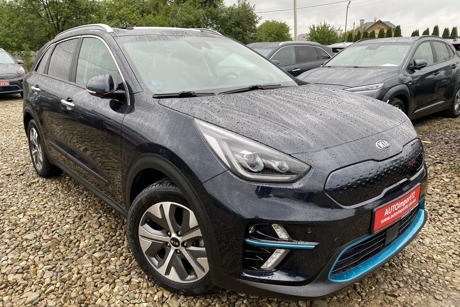Продам Kia Niro 64 kWh Макс. комплектація Люк 2021 года в Львове