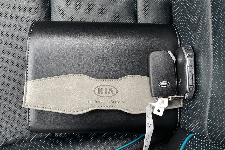 Продам Kia Niro 64 kWh Макс. комплектація Люк 2021 года в Львове