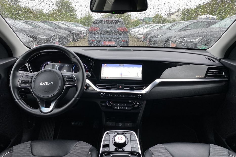 Продам Kia Niro 64кВт ТепловийПдгрвкермасидінь 2021 года в Львове