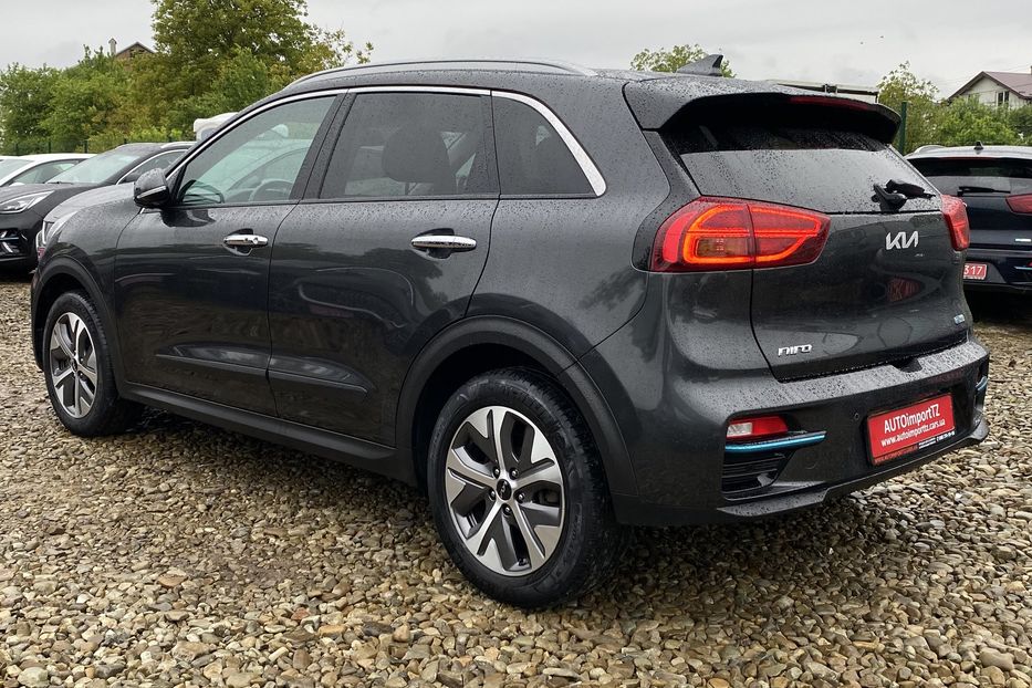 Продам Kia Niro 64кВт ТепловийПдгрвкермасидінь 2021 года в Львове
