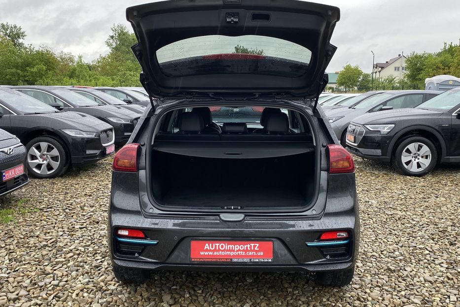 Продам Kia Niro 64кВт ТепловийПдгрвкермасидінь 2021 года в Львове