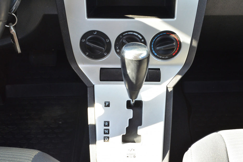 Продам Dodge Caliber 2008 года в Киеве