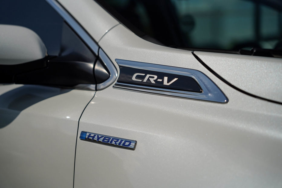 Продам Honda CR-V Hybrid Touring 2021 года в Черновцах