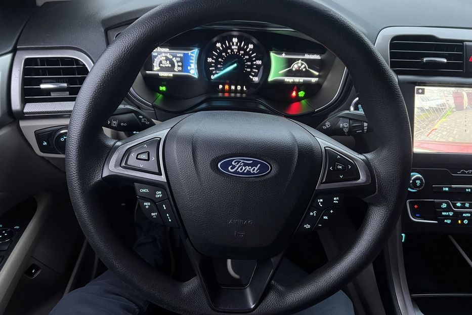 Продам Ford Fusion Hybrid 2019 года в Одессе