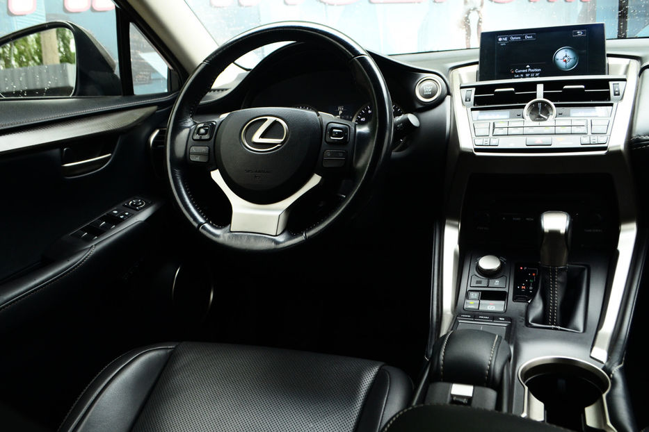 Продам Lexus NX 200 2016 года в Киеве