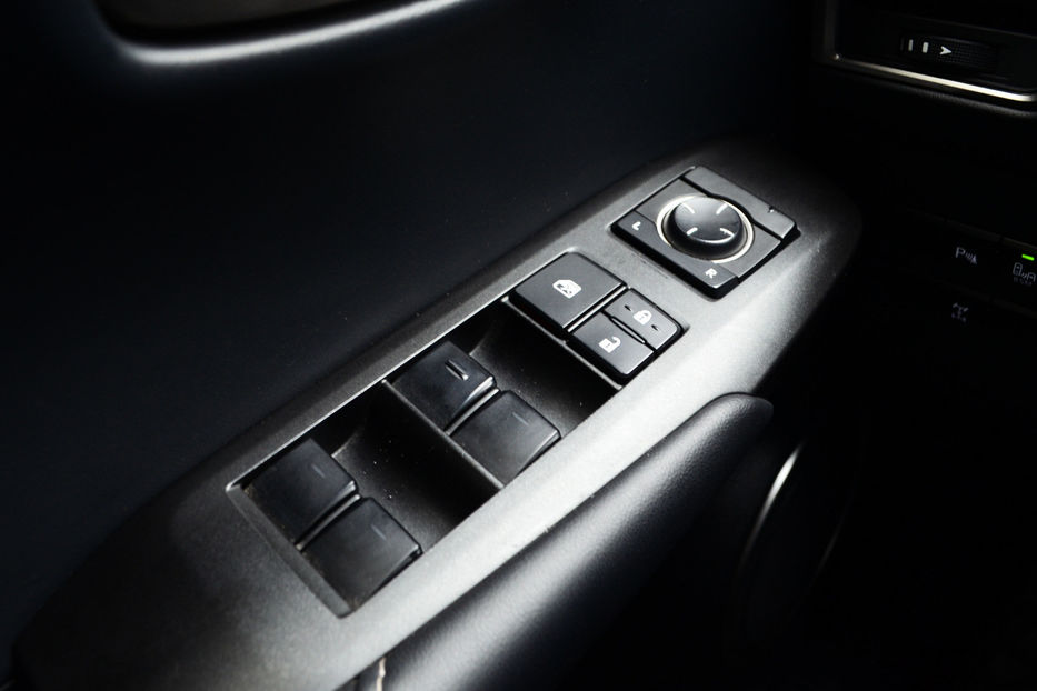 Продам Lexus NX 200 2016 года в Киеве