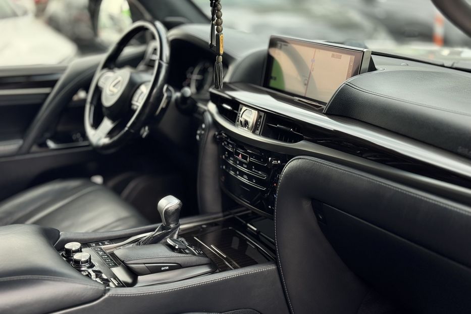 Продам Lexus LX 450 ОФІЦІАЛ (KOMIS) 2017 года в г. Умань, Черкасская область