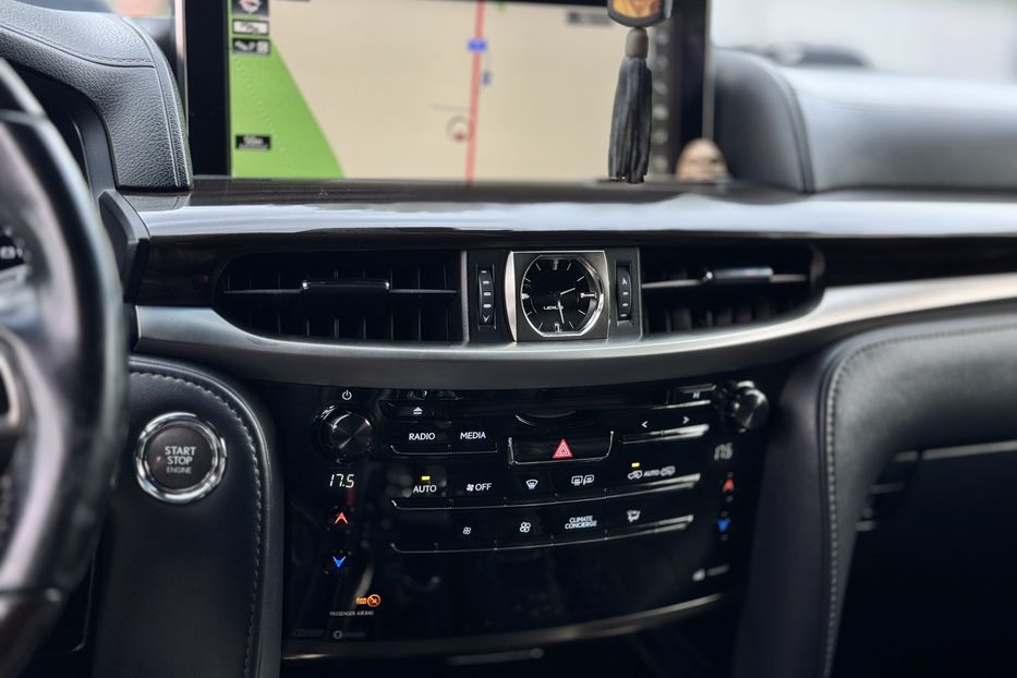 Продам Lexus LX 450 ОФІЦІАЛ (KOMIS) 2017 года в г. Умань, Черкасская область