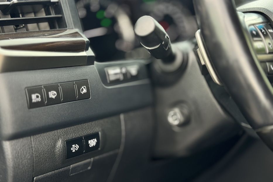Продам Lexus LX 450 ОФІЦІАЛ (KOMIS) 2017 года в г. Умань, Черкасская область