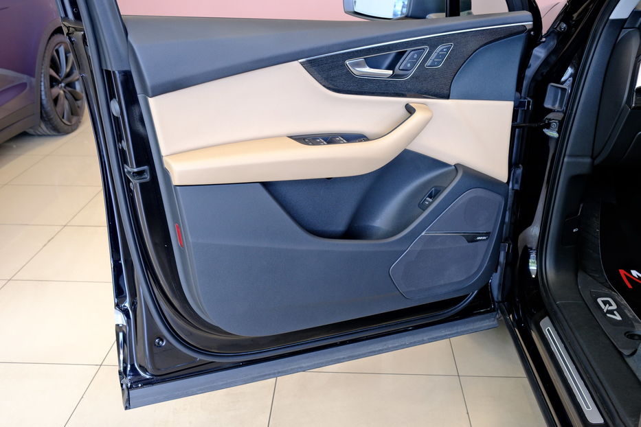 Продам Audi Q7 2021 года в Одессе