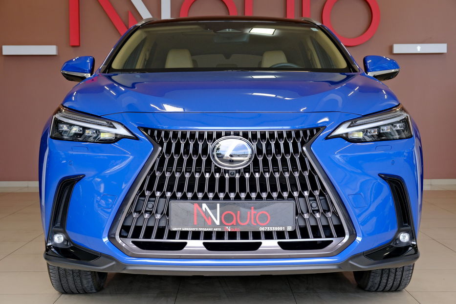 Продам Lexus NX 300 350h 2023 года в Одессе