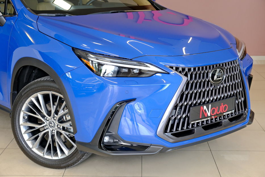 Продам Lexus NX 300 350h 2023 года в Одессе