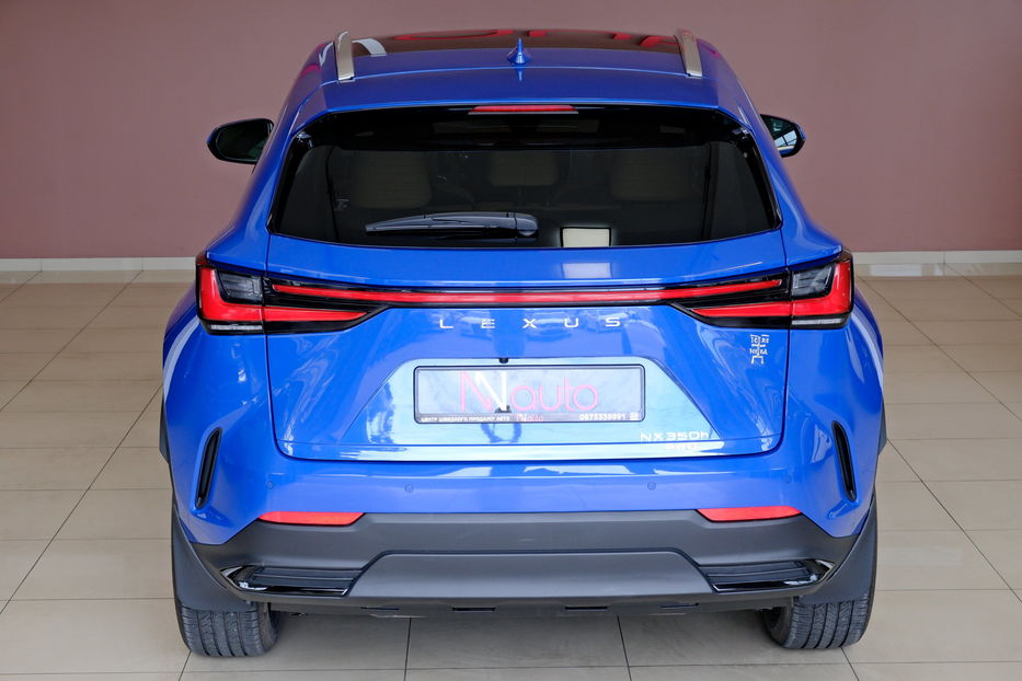 Продам Lexus NX 300 350h 2023 года в Одессе