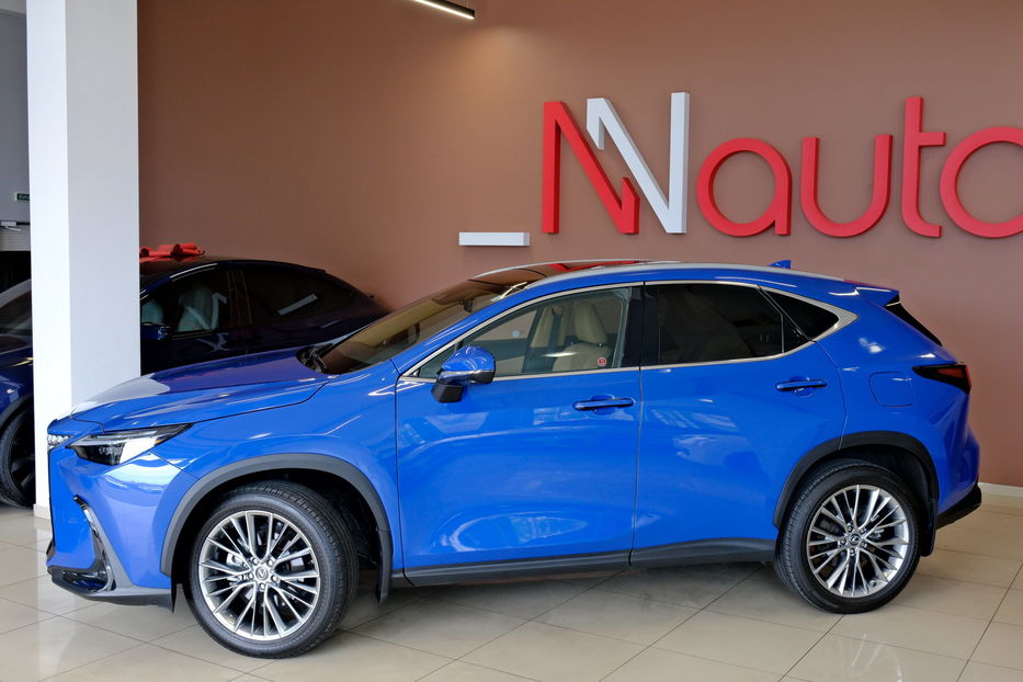 Продам Lexus NX 300 350h 2023 года в Одессе