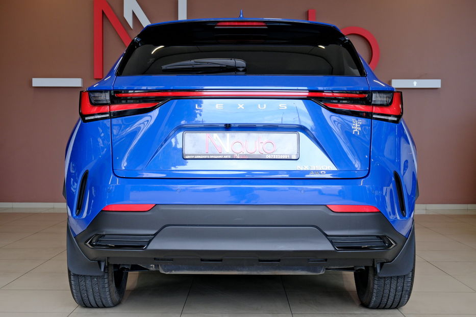 Продам Lexus NX 300 350h 2023 года в Одессе