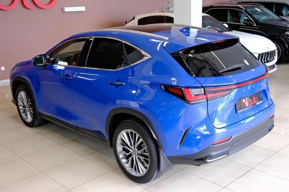 Продам Lexus NX 300 350h 2023 года в Одессе