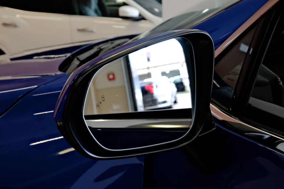 Продам Lexus NX 300 350h 2023 года в Одессе