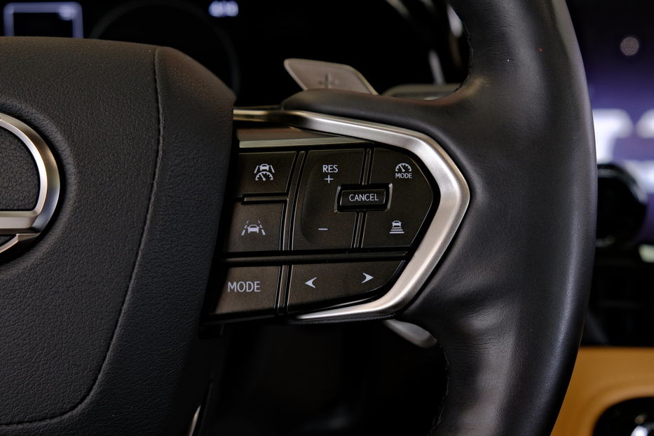 Продам Lexus NX 300 350h 2023 года в Одессе