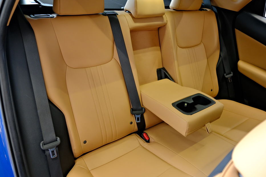 Продам Lexus NX 300 350h 2023 года в Одессе