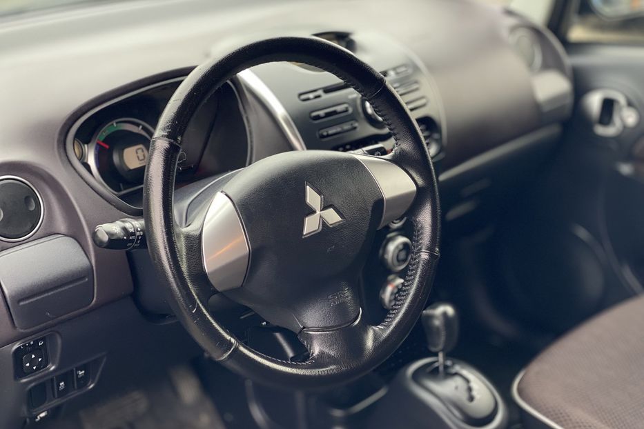 Продам Mitsubishi i-MiEV 2016 года в Луцке