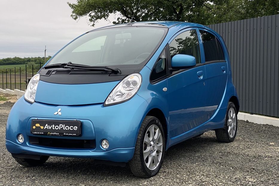 Продам Mitsubishi i-MiEV 2016 года в Луцке