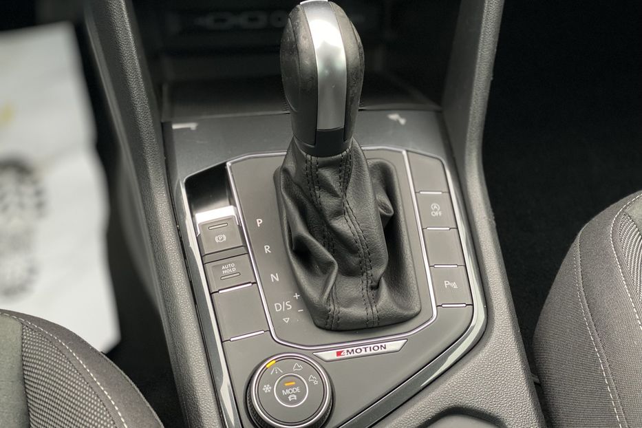 Продам Volkswagen Tiguan 2020 года в Луцке