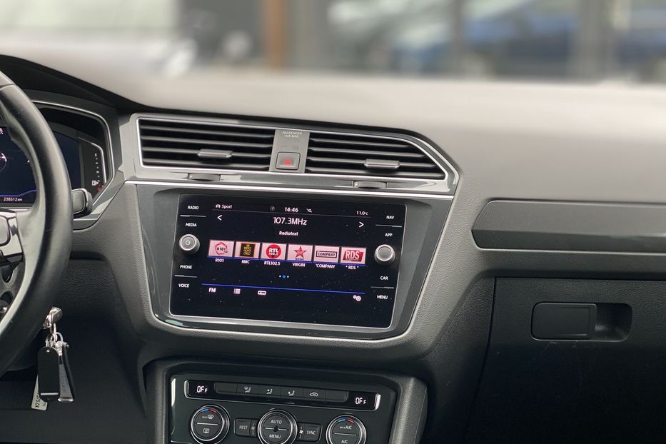 Продам Volkswagen Tiguan 2020 года в Луцке