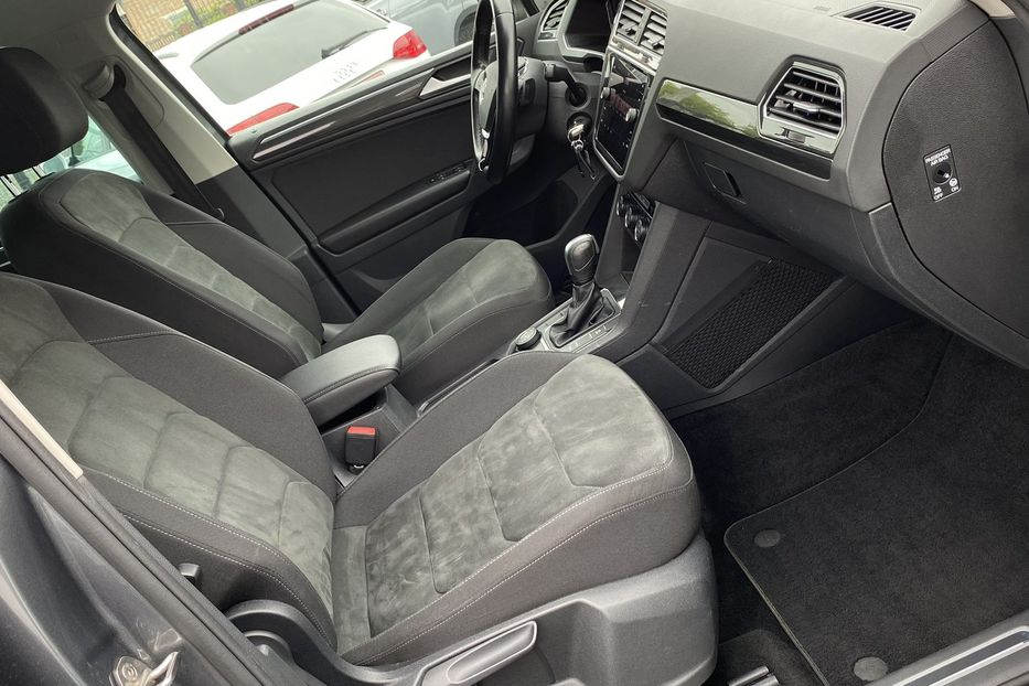 Продам Volkswagen Tiguan 2020 года в Луцке