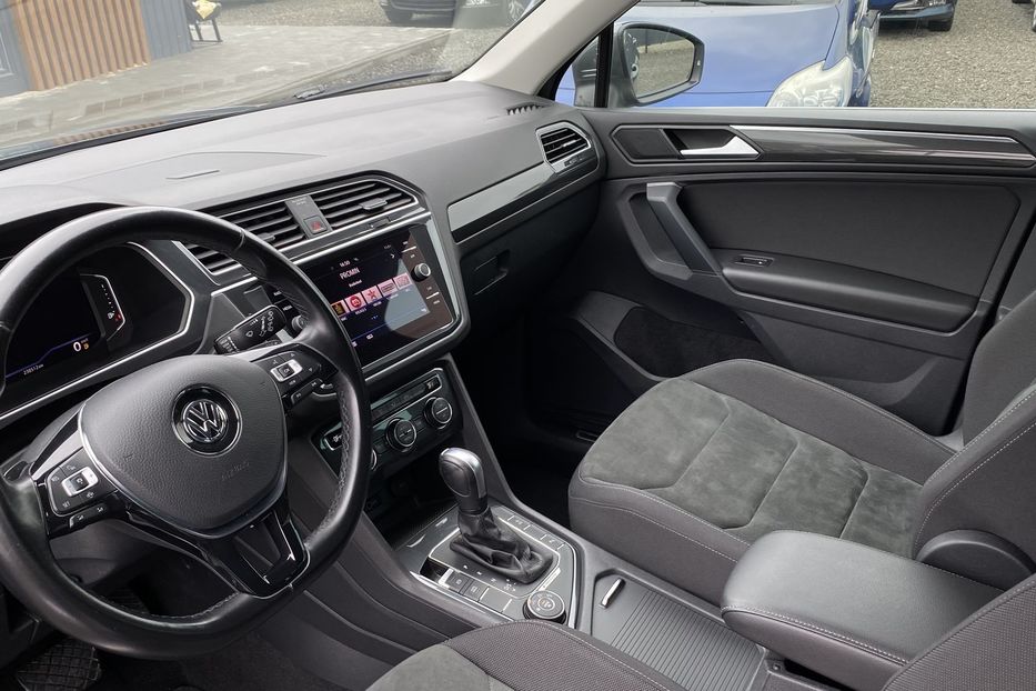 Продам Volkswagen Tiguan 2020 года в Луцке