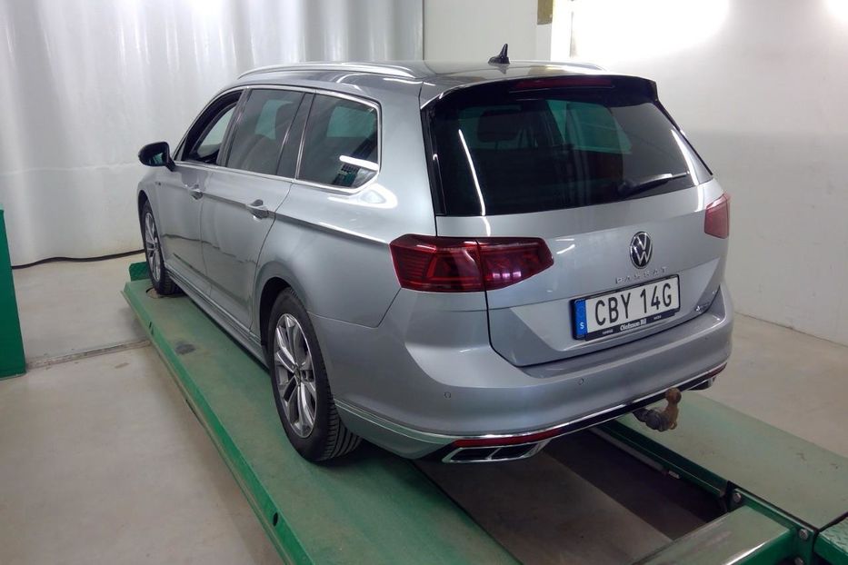 Продам Volkswagen Passat B8 R-Line 4*4 200к.с  2021 года в Житомире