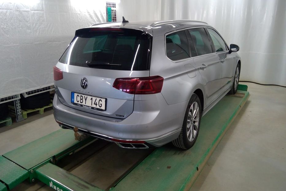 Продам Volkswagen Passat B8 R-Line 4*4 200к.с  2021 года в Житомире