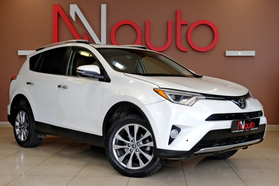 Продам Toyota Rav 4 2017 года в Одессе