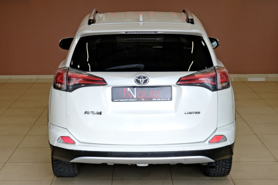 Продам Toyota Rav 4 2017 года в Одессе