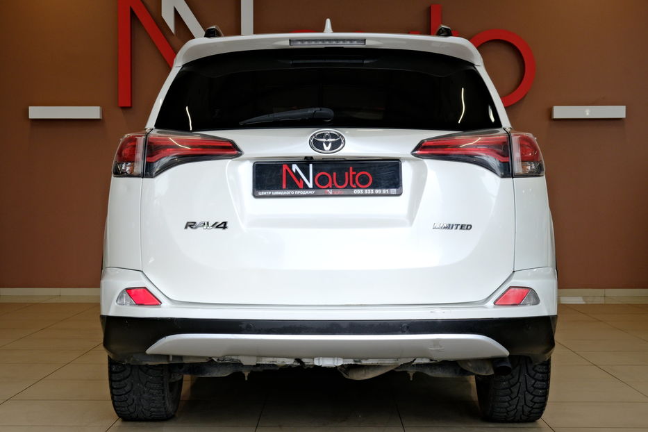 Продам Toyota Rav 4 2017 года в Одессе
