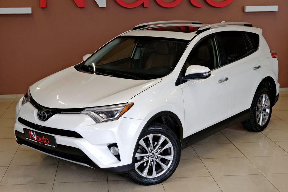 Продам Toyota Rav 4 2017 года в Одессе