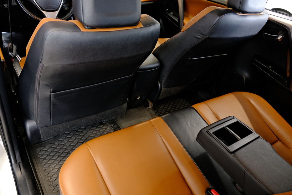 Продам Toyota Rav 4 2017 года в Одессе
