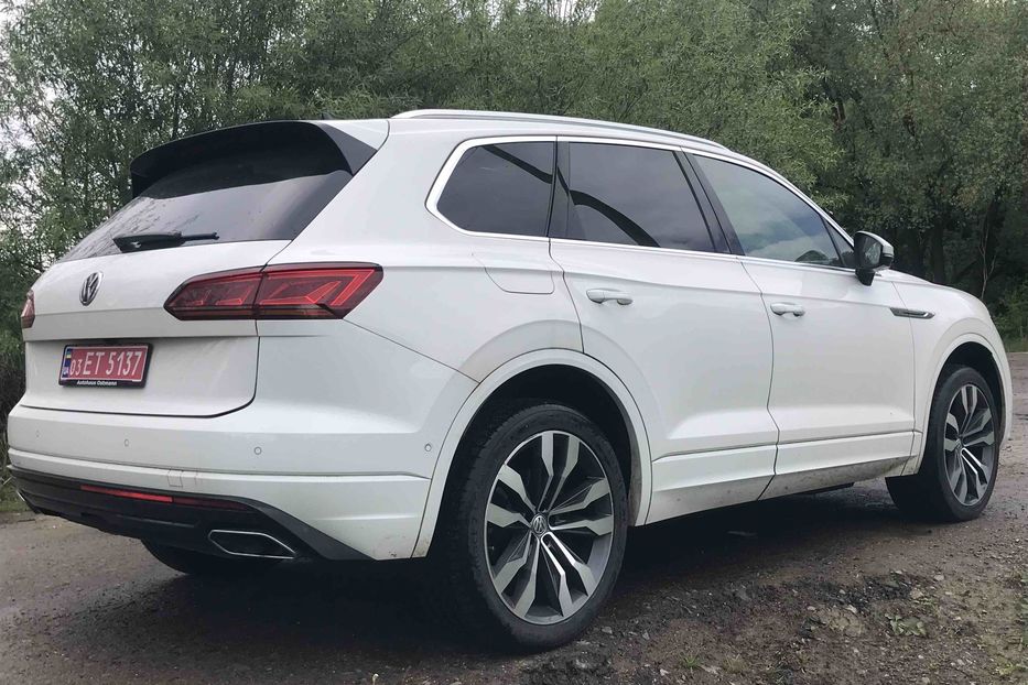 Продам Volkswagen Touareg R-LINE WEBASTO PANORAMA 210KW 2019 года в Львове