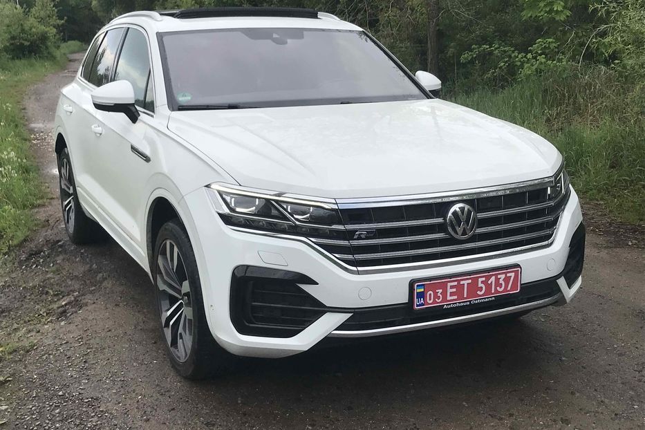 Продам Volkswagen Touareg R-LINE WEBASTO PANORAMA 210KW 2019 года в Львове
