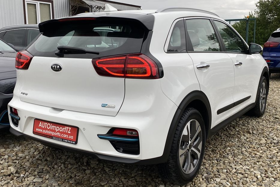 Продам Kia Niro 64кВт ТепловийПдгрвкермасидінь 2020 года в Львове