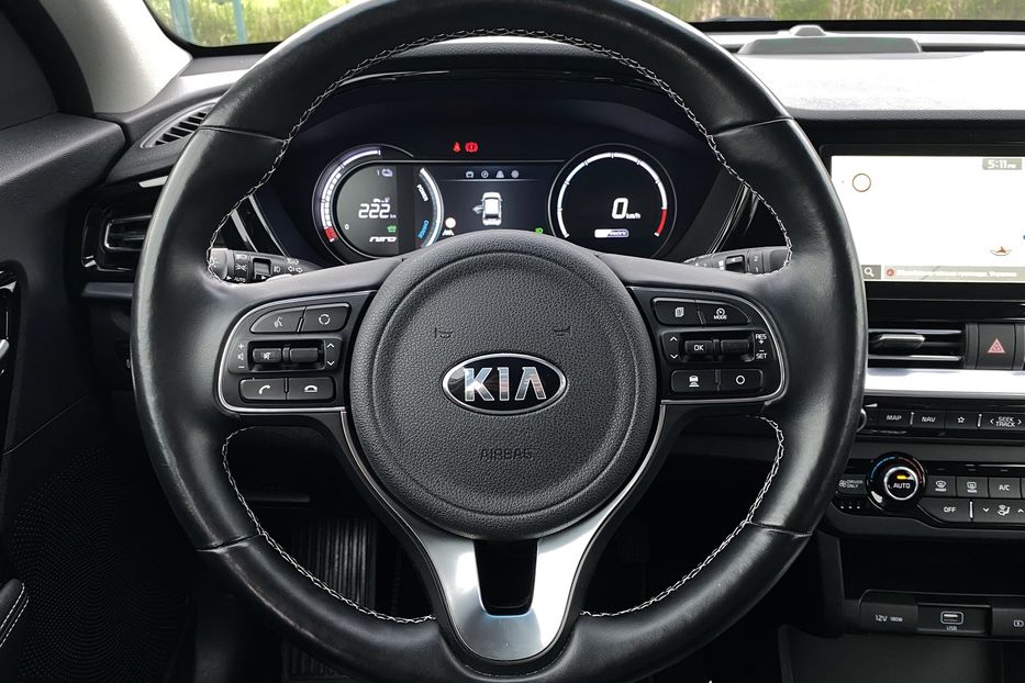 Продам Kia Niro 64кВт ТепловийПдгрвкермасидінь 2020 года в Львове