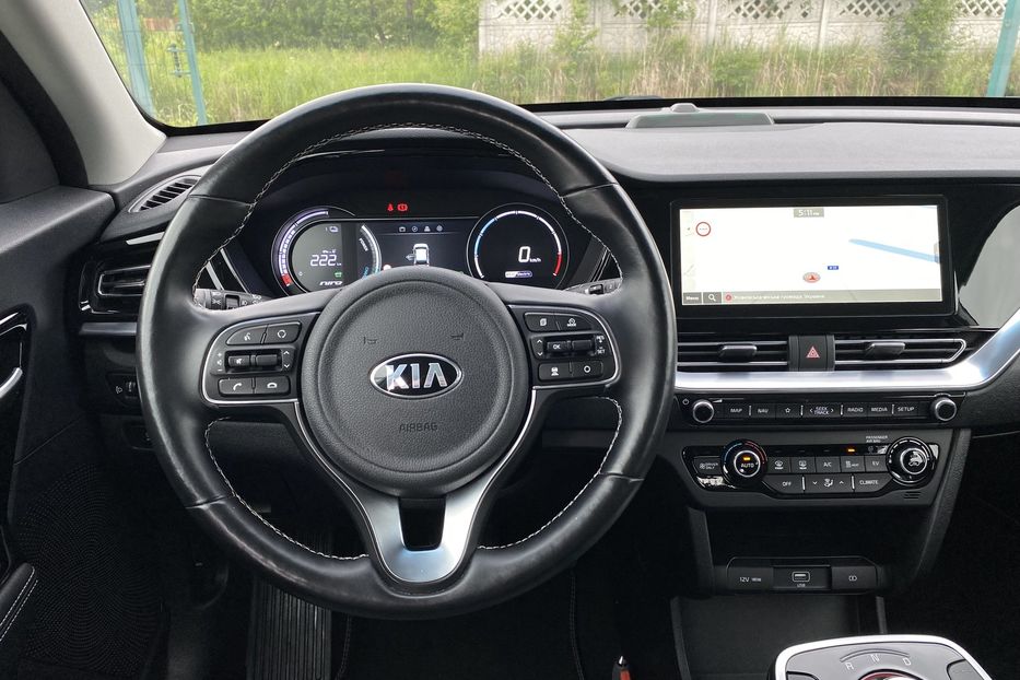 Продам Kia Niro 64кВт ТепловийПдгрвкермасидінь 2020 года в Львове
