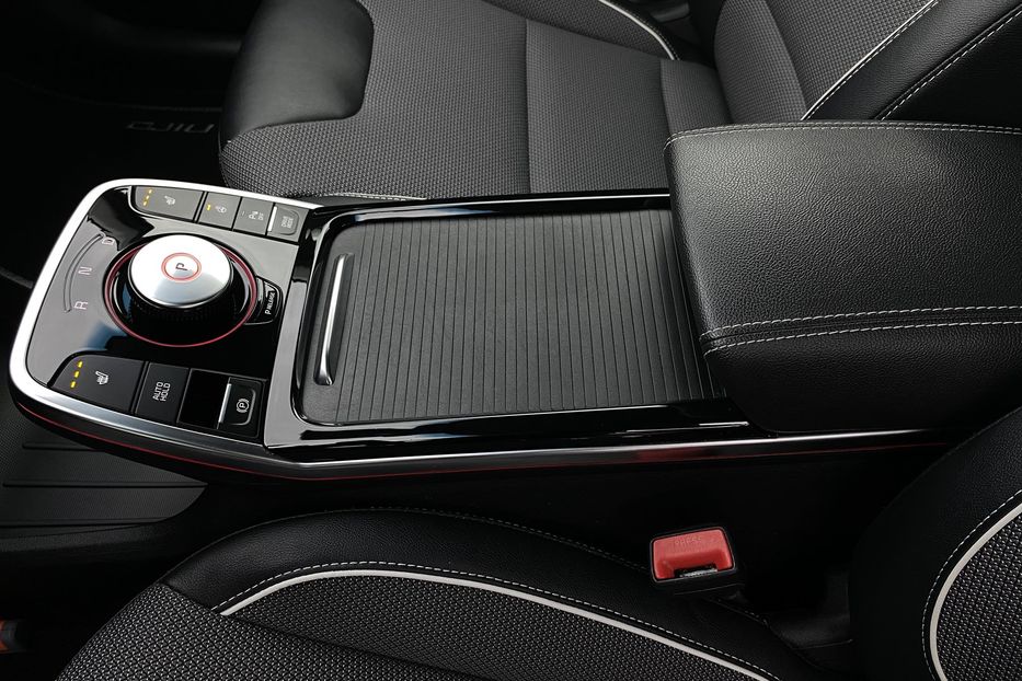 Продам Kia Niro 64кВт ТепловийПдгрвкермасидінь 2020 года в Львове