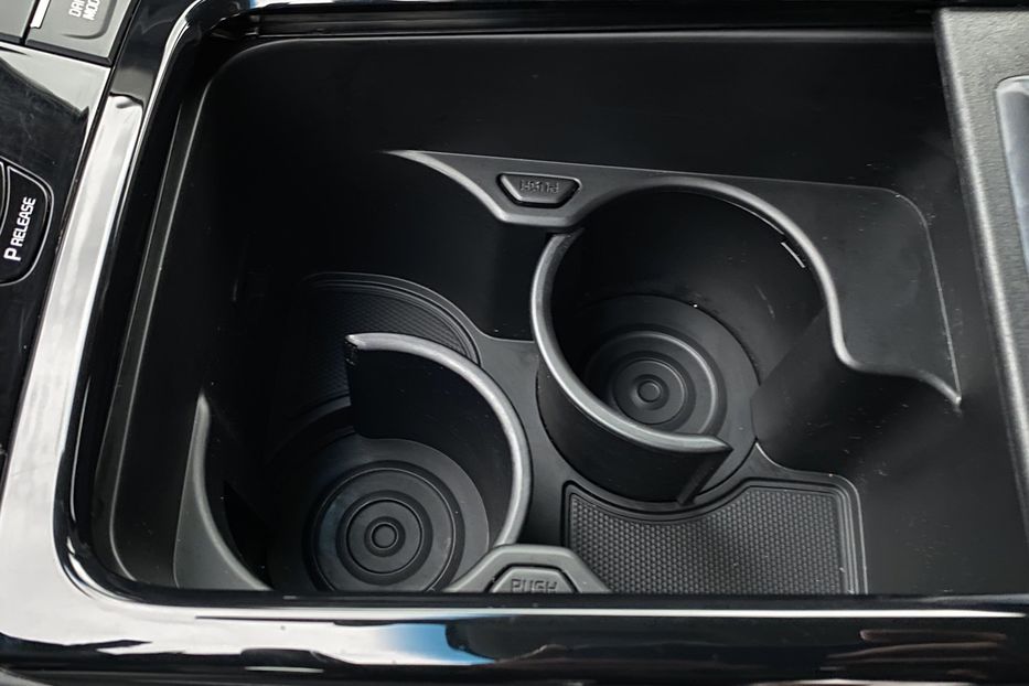Продам Kia Niro 64кВт ТепловийПдгрвкермасидінь 2020 года в Львове
