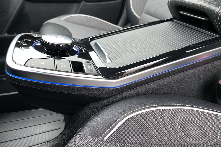 Продам Kia Niro 64кВт ТепловийПдгрвкермасидінь 2020 года в Львове