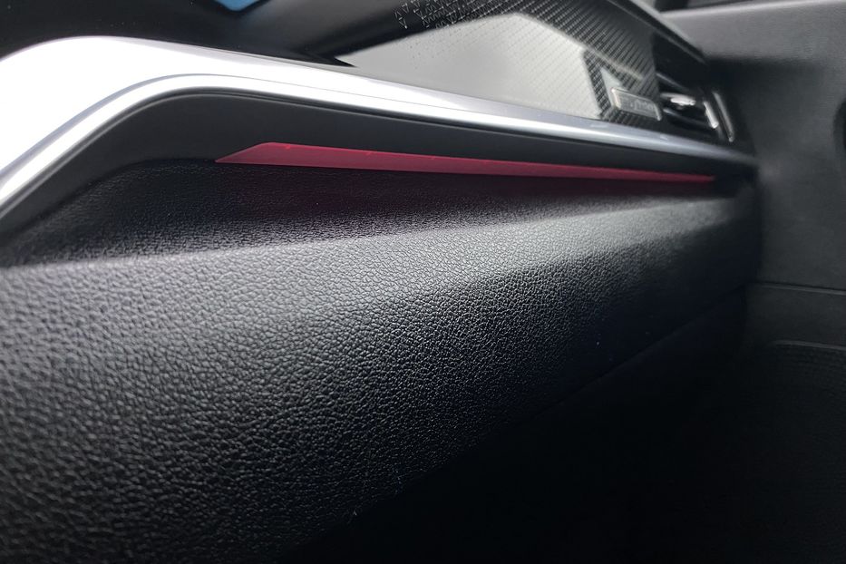 Продам Kia Niro 64кВт ТепловийПдгрвкермасидінь 2020 года в Львове