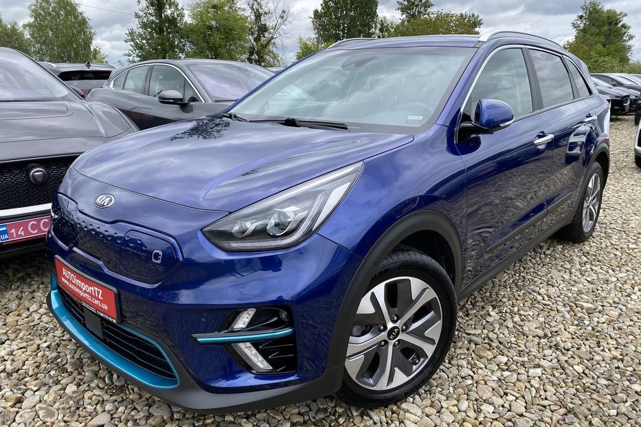 Продам Kia Niro 64 kWh Макс. комплектація 2021 года в Львове