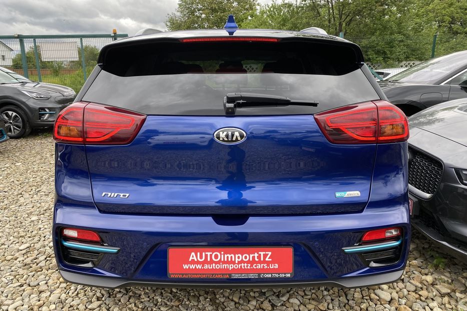 Продам Kia Niro 64 kWh Макс. комплектація 2021 года в Львове