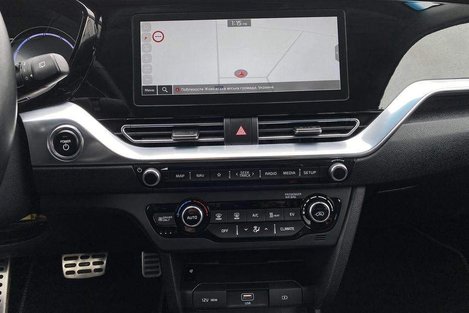 Продам Kia Niro 64 kWh Макс. комплектація 2021 года в Львове